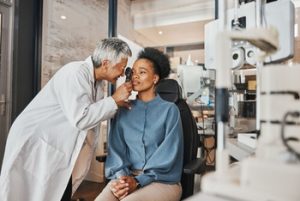 can laser eye surgery fix astigmatism consult